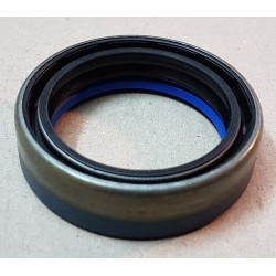 285824345 Uszczelniacz zwrotnicy CASE 580 SR New Holland 110 LB 45x60x16