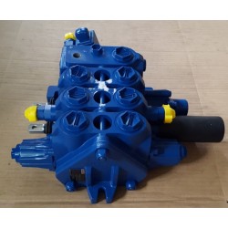 287305111 Rozdzielacz hydrauliczny CASE 695 SR