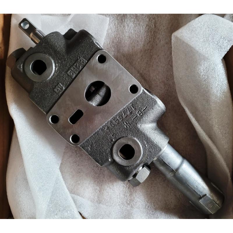 113793A4 Sekcja rozdzielacza lift CASE 580 SLE SM