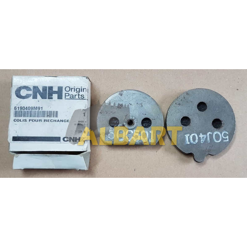 6190409M91 Klocki hamulca ręcznego CASE 595