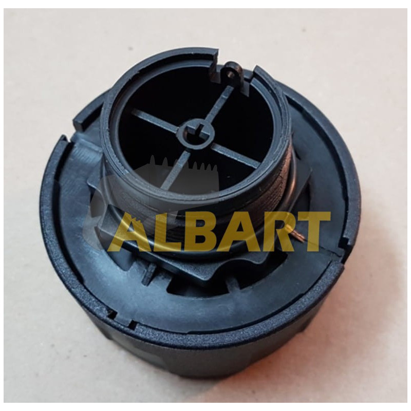 87403241 Korek zbiornika hydraulicznego CASE 580 695 SR SM New Holland LB 115 110 100