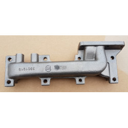 2J944593 Śruba kolektora wydechowego CASE 580
