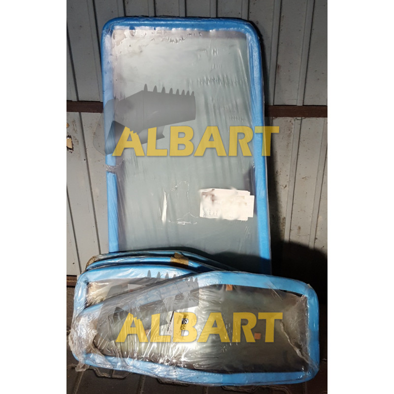 E48353 Szyba dolna lewa CASE 580 SLE