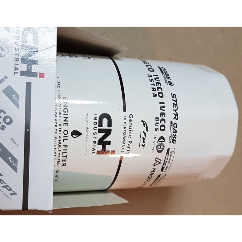 87679898 Filtr oleju silnikowego CASE 580 ST