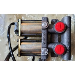 2297977A4 Elektrozawór pływającej łyżki CASE 580 SLE SM